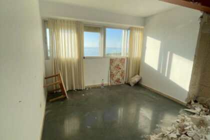 8e9f3fd89b40d573599d7048e868416f - 12