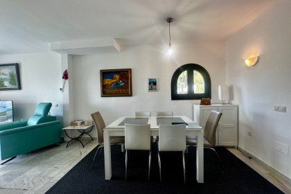 8eb414c5c7a530ed98183fc0d31bad73 - 9