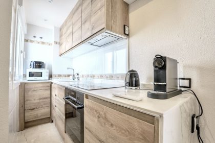 8f42841df18d3be9c009366ba5ea6d45 - 5