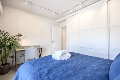 8f42841df18d3be9c009366ba5ea6d45 - 9