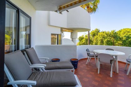 8fe7cd2d429f07b519da193ee87a2feb - 14