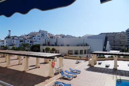 902c2b5def14c8b59d9478d28a85fea9 - 13