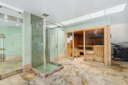 912e6fd76e83805616e7de902079e957 - 24