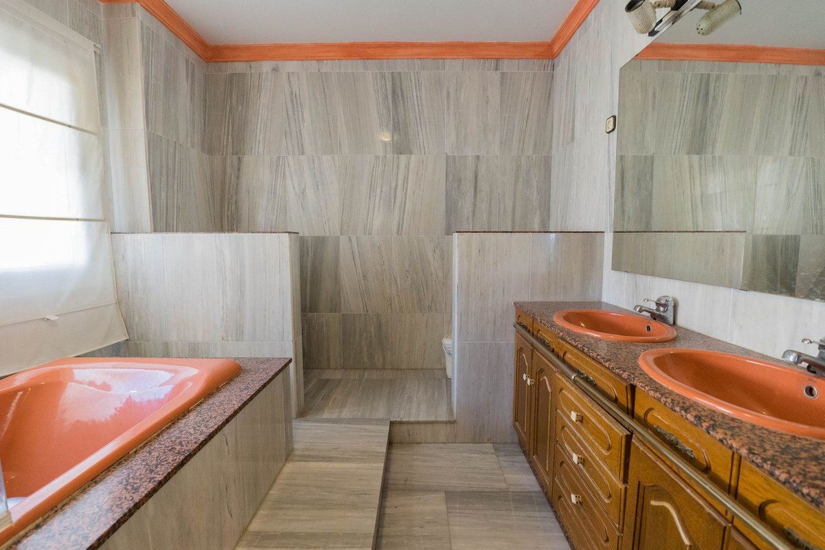 91362a0a8f76870ec101abc89aca0fb8 - 20