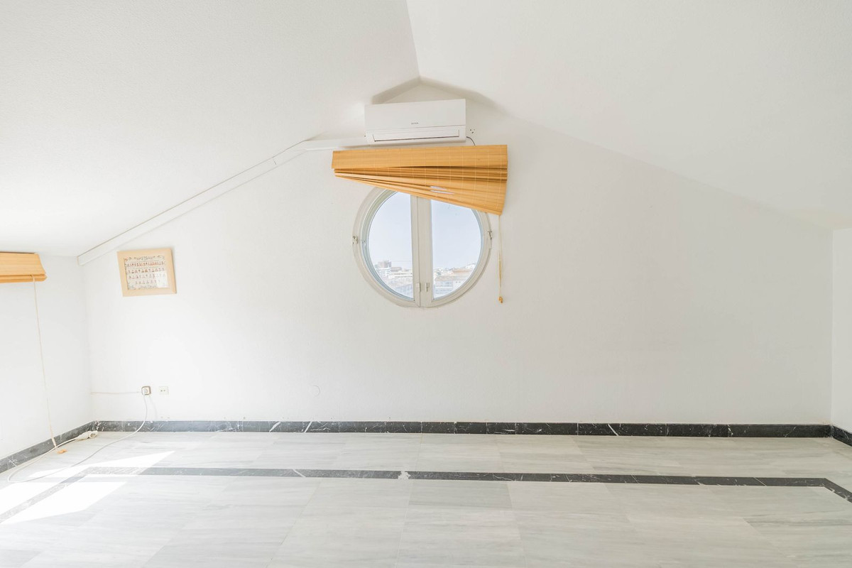 91362a0a8f76870ec101abc89aca0fb8 - 22