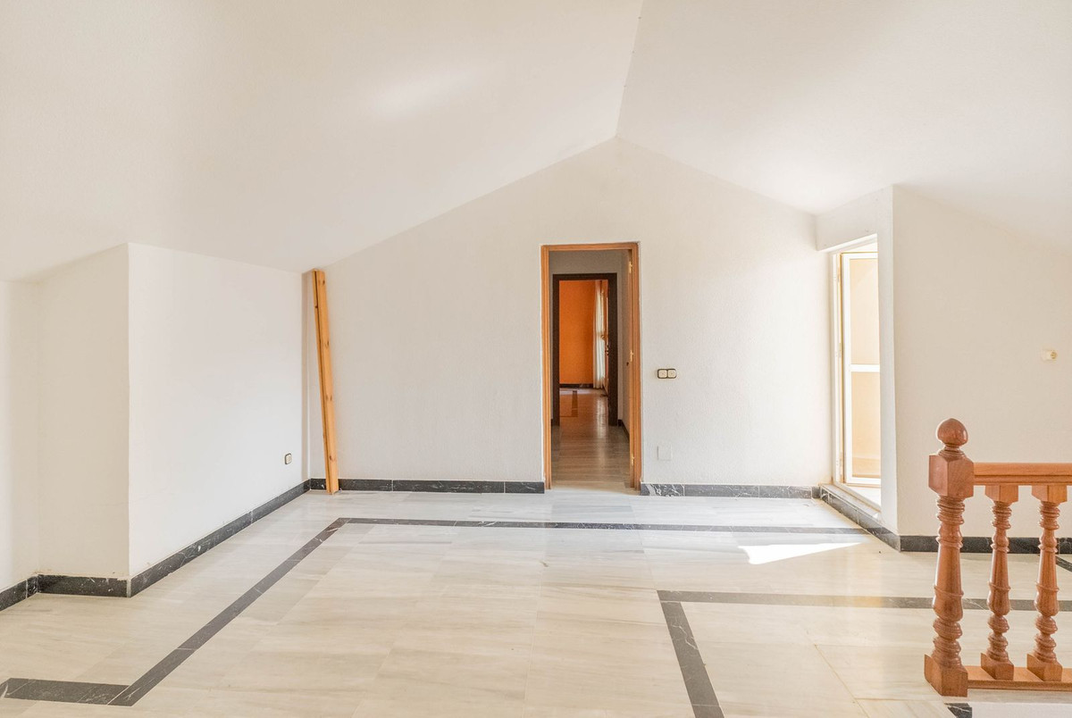 91362a0a8f76870ec101abc89aca0fb8 - 24