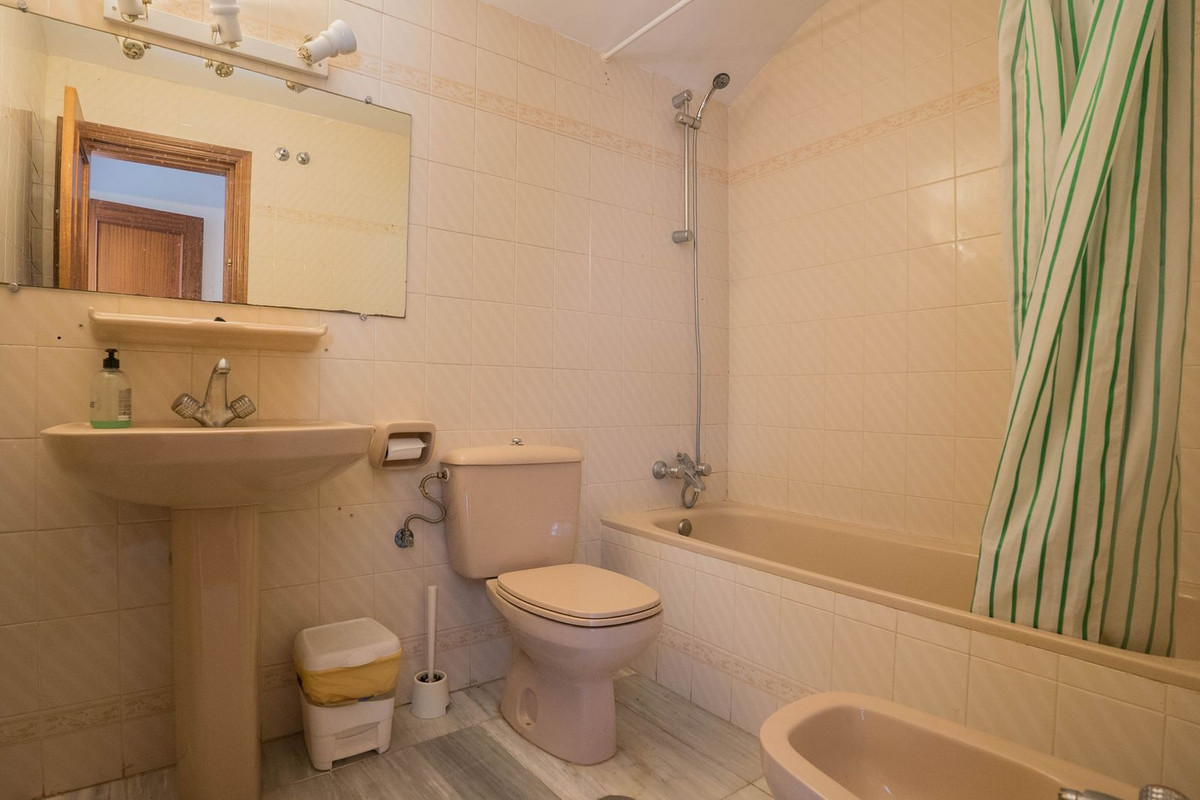 91362a0a8f76870ec101abc89aca0fb8 - 9