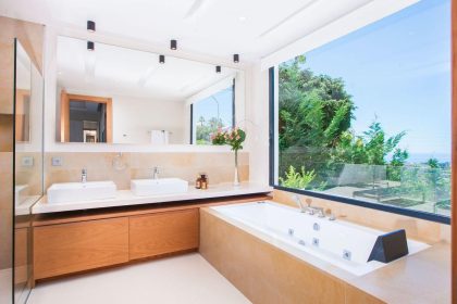 91ab912733eb7bb771fc5dfd163a761d - 24