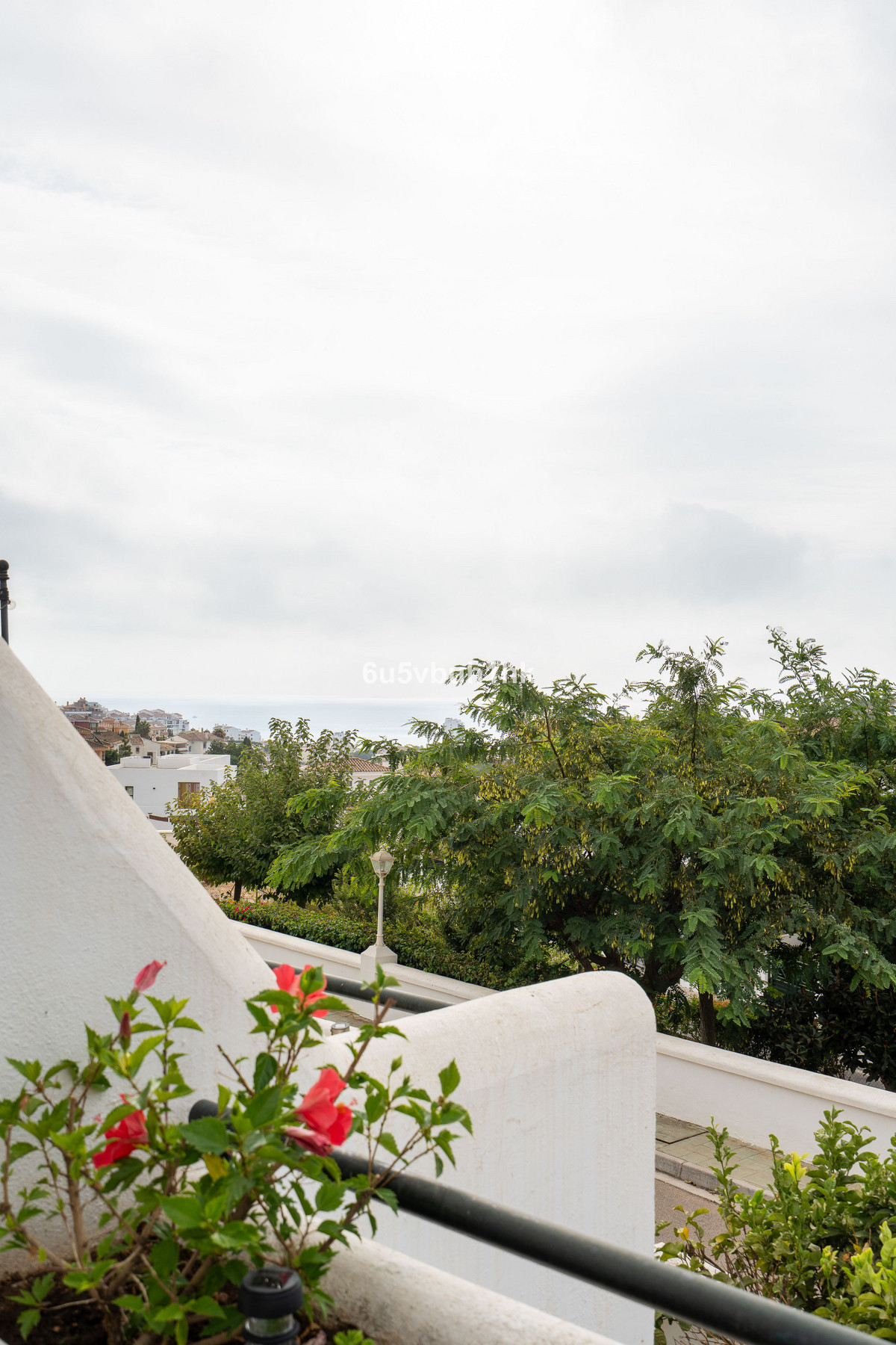 91c26c8b0ebd2308f9b2b798475e34ed - 15