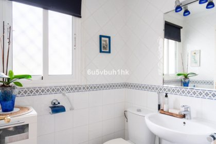 91c26c8b0ebd2308f9b2b798475e34ed - 17