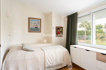 91c26c8b0ebd2308f9b2b798475e34ed - 18