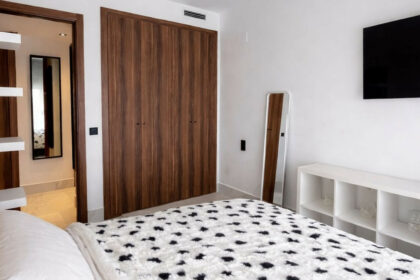 922cf2333d8d8ced05c5e3e819db480f - 36