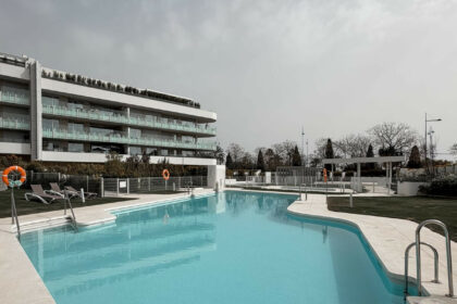 922cf2333d8d8ced05c5e3e819db480f - 40