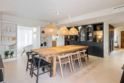 92352f2d8504c1f8c1808400f93b81c2 - 11