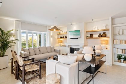 92352f2d8504c1f8c1808400f93b81c2 - 8