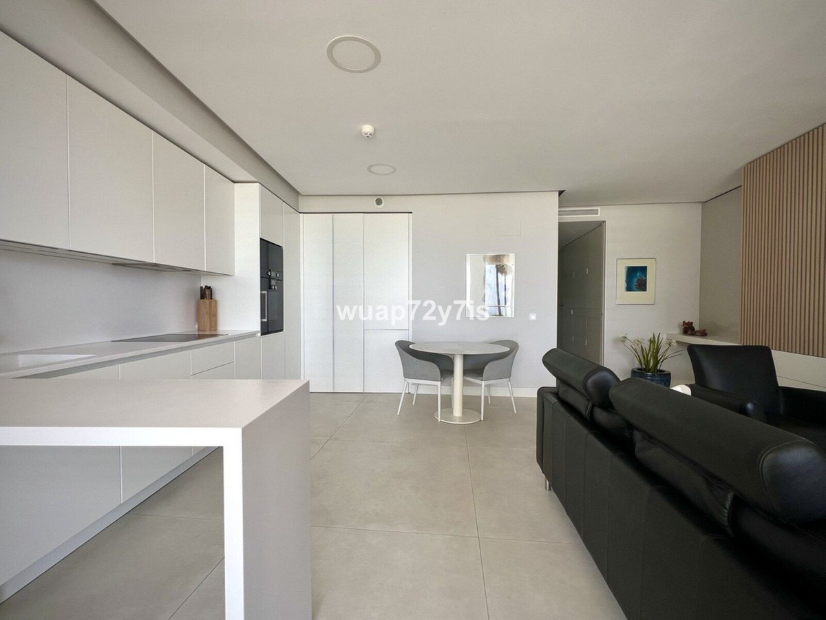 92873aa8e9f55dbc8b6578b80df2f65e - 12