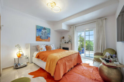 93316aa4dce8d9edb6c18fa7d74d639d - 19