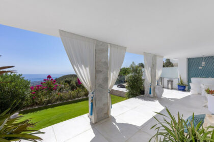 93316aa4dce8d9edb6c18fa7d74d639d - 25