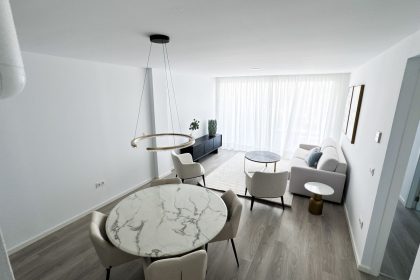 9366be48407099af9164d0c1f58e95c4 - 11