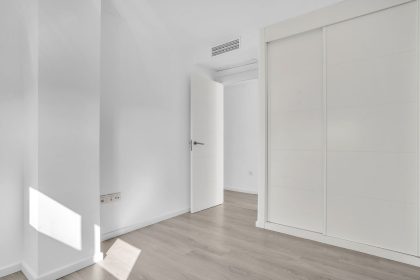 9366be48407099af9164d0c1f58e95c4 - 16