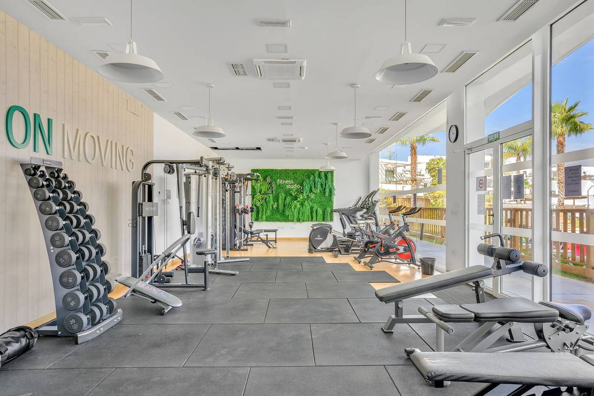 9366be48407099af9164d0c1f58e95c4 - 23