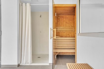 9366be48407099af9164d0c1f58e95c4 - 24