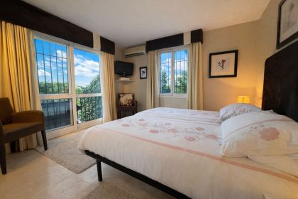 93fed4a0d9b6c8468ea914f251f6a755 - 11