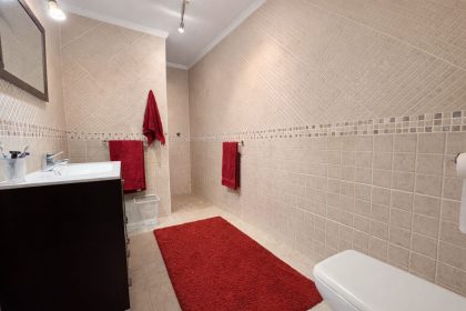 93fed4a0d9b6c8468ea914f251f6a755 - 14