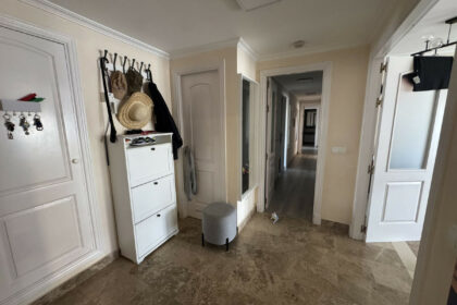 945d18a5f89bb42c4a389d4bc5abff8b - 4