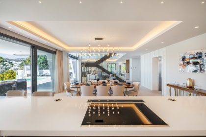 94bf3a0f0d6482008be71c08643b78ab - 13