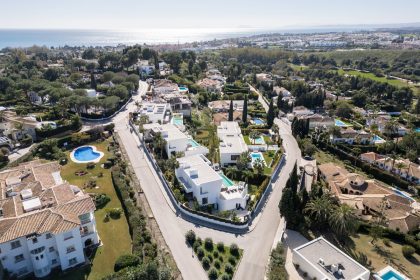 94bf3a0f0d6482008be71c08643b78ab - 20