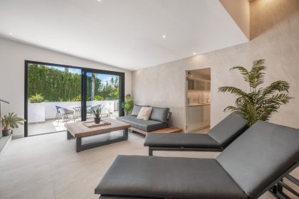 94bf3a0f0d6482008be71c08643b78ab - 33