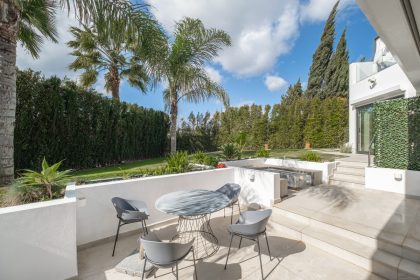 94bf3a0f0d6482008be71c08643b78ab - 35