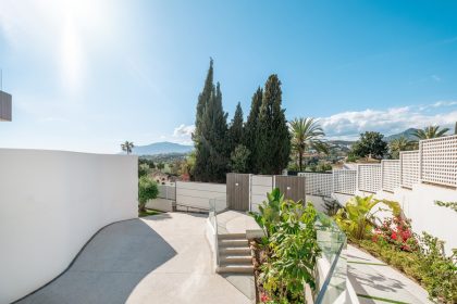 94bf3a0f0d6482008be71c08643b78ab - 52