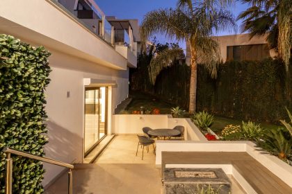 94bf3a0f0d6482008be71c08643b78ab - 56