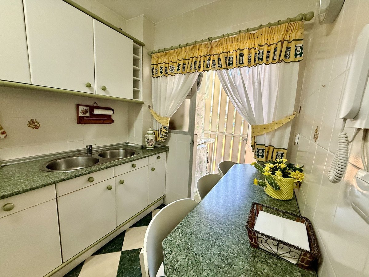 950a22e32160ae786337566347cae14d - 10