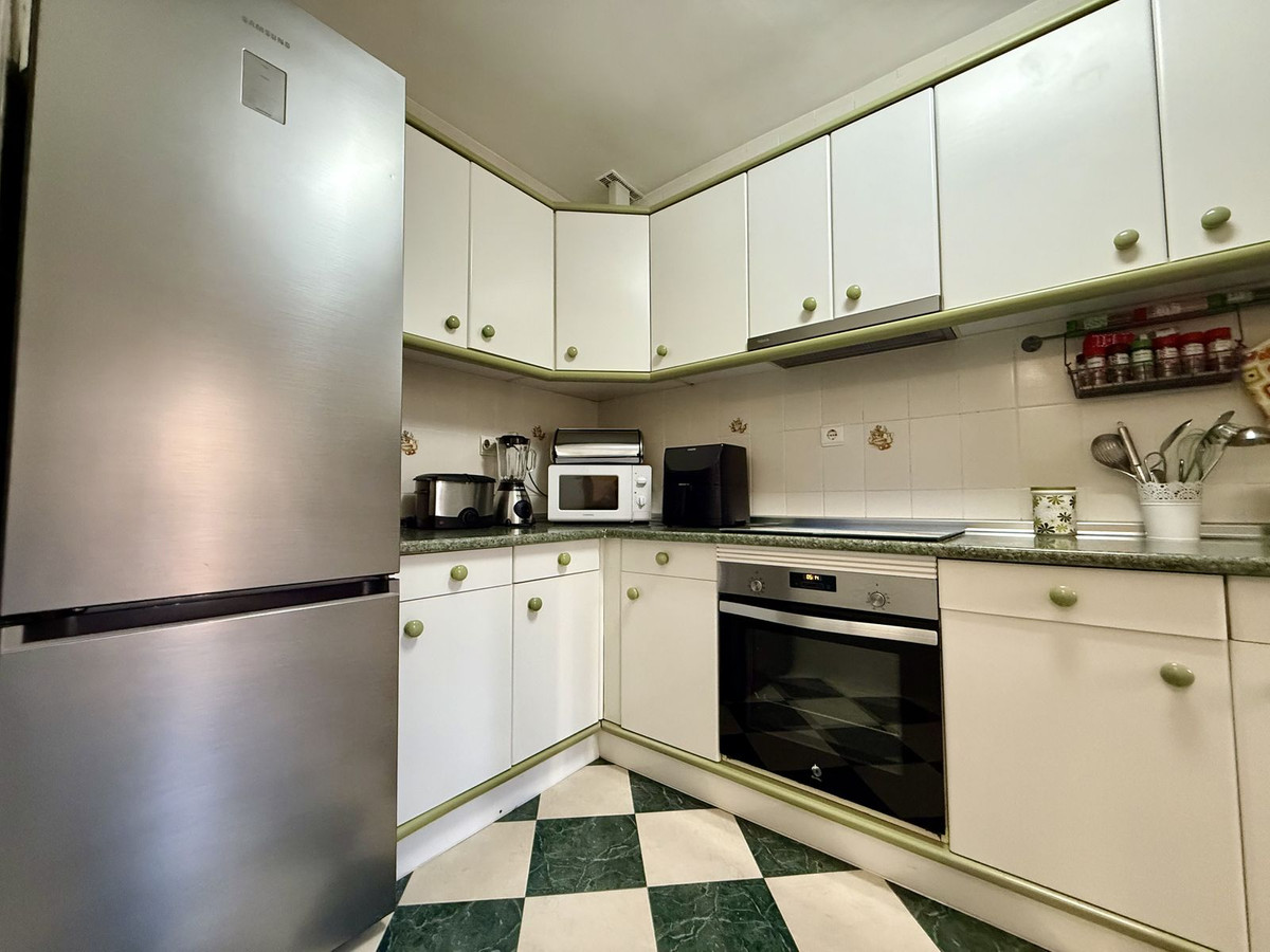 950a22e32160ae786337566347cae14d - 3