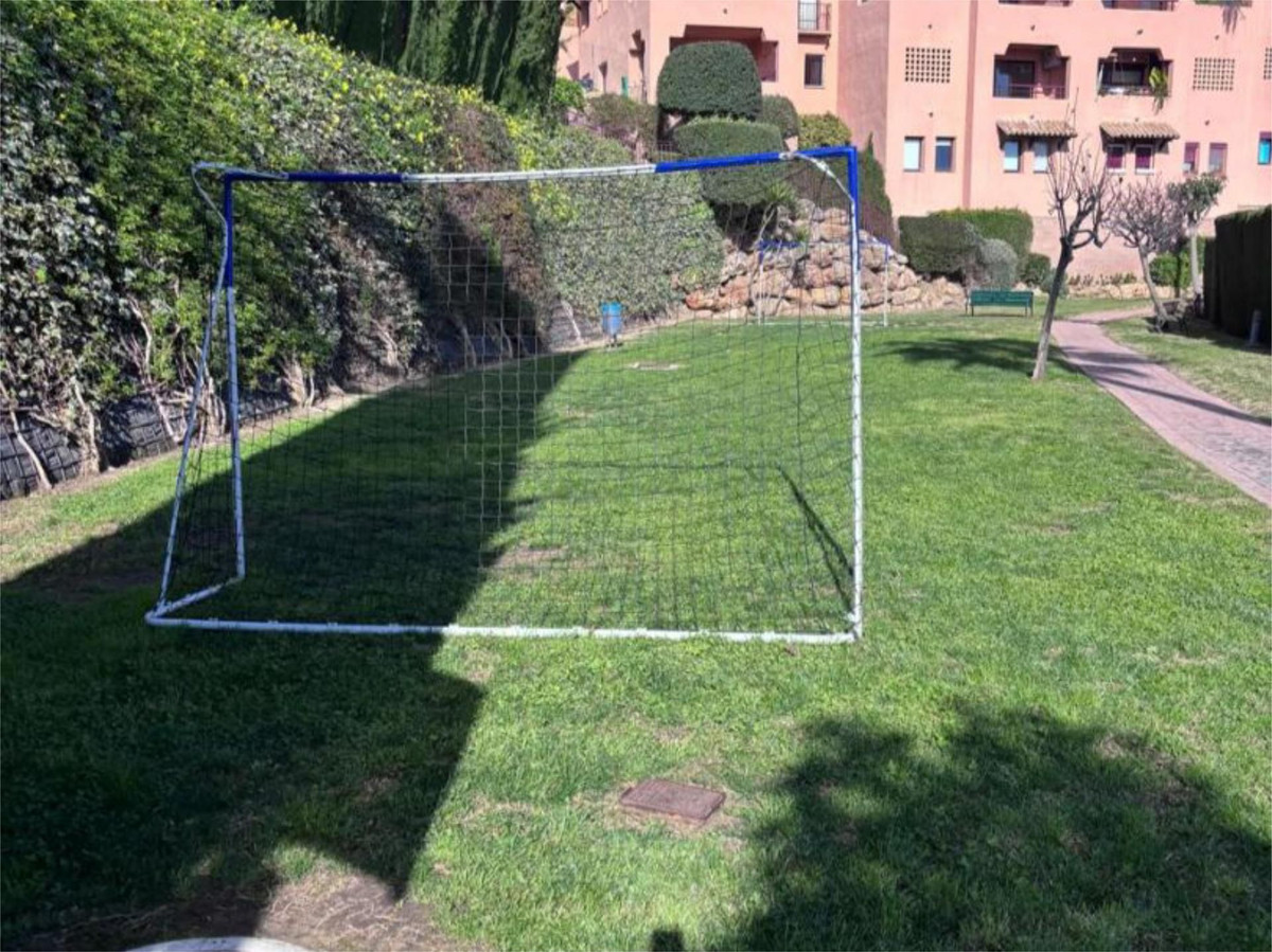 951301fa282f8160f1e8276caf99bb3b - 13