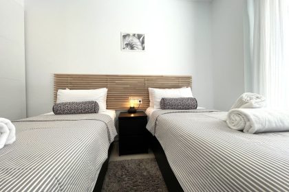 953fe3886321312c03706bc97ec4cb8b - 15