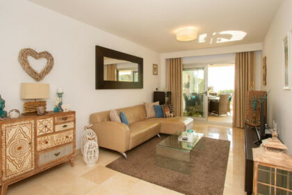 95833ac764540a3c7288a1d4c68513e5 - 2