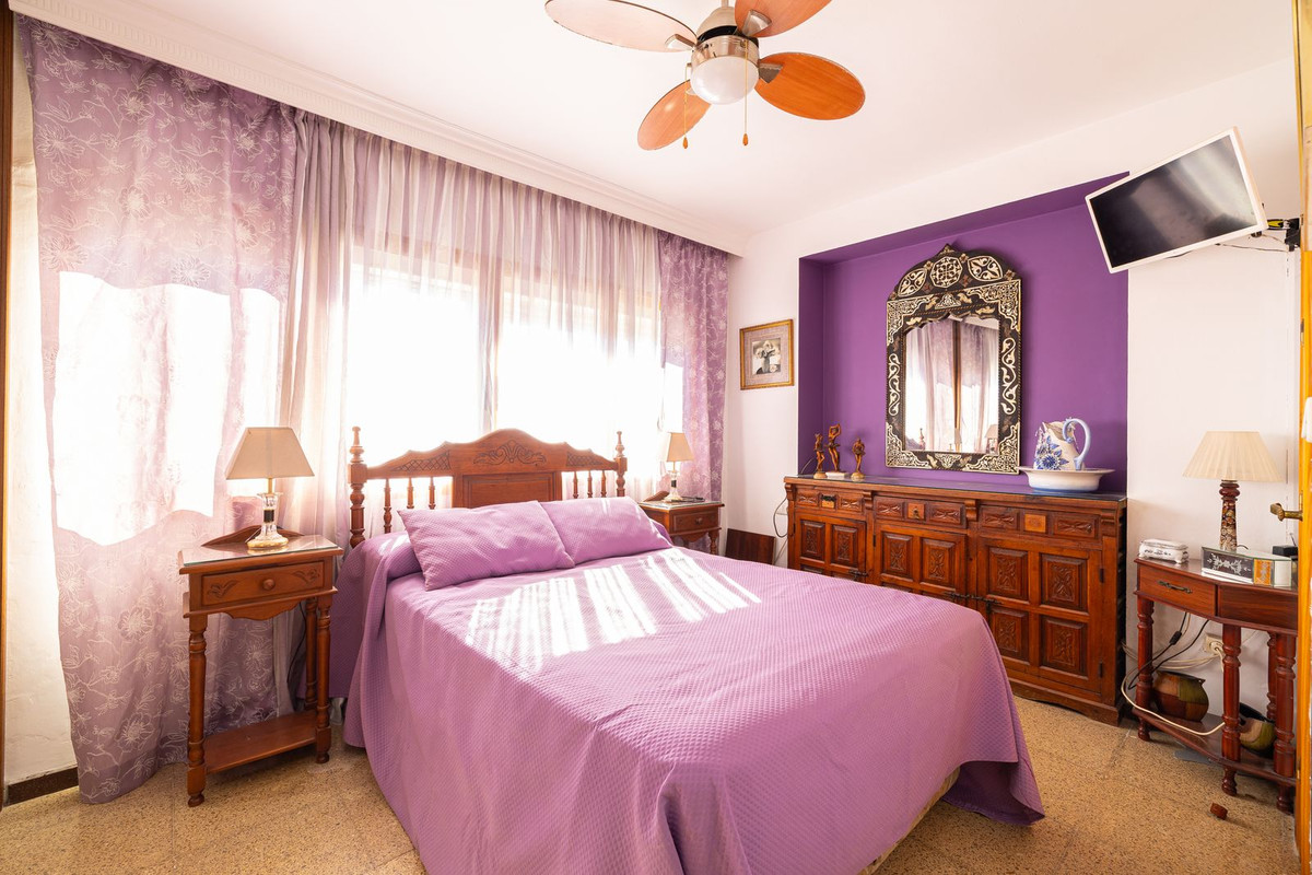 958ae6a46b16a1a4deaa854e11fab3a1 - 13