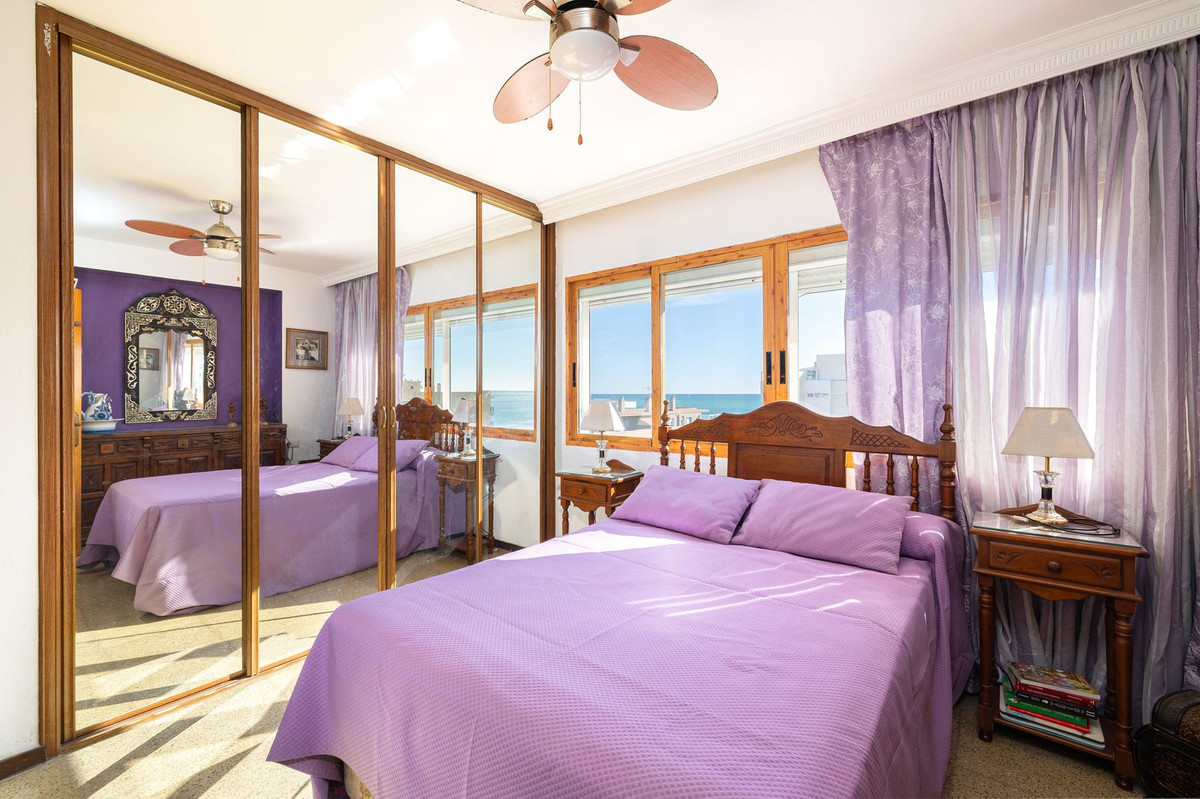 958ae6a46b16a1a4deaa854e11fab3a1 - 15