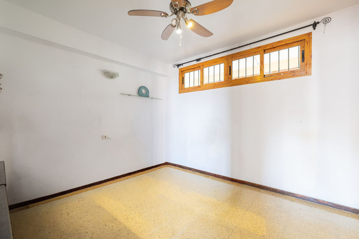 958ae6a46b16a1a4deaa854e11fab3a1 - 18