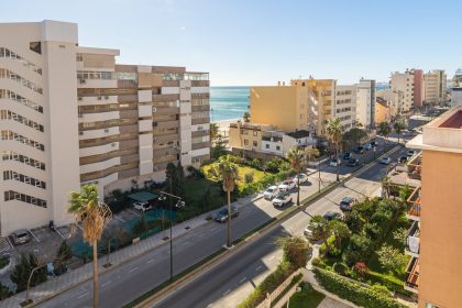 958ae6a46b16a1a4deaa854e11fab3a1 - 9