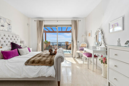 964b9508edcfecca902495cc280eb67a - 8