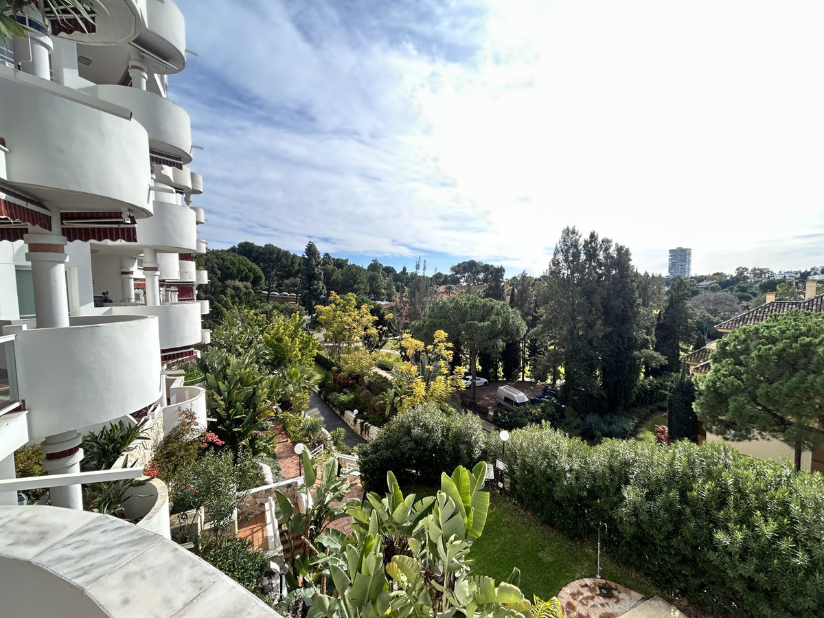 966131d9109fe3add95b5179f269e426 - 2