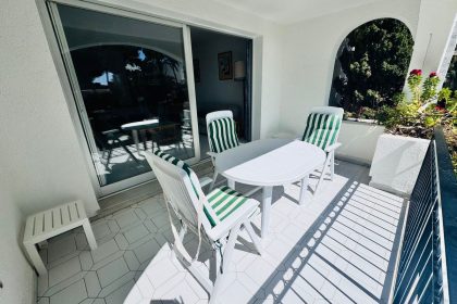 96886077d0f1517446df2f847f6ad952 - 14