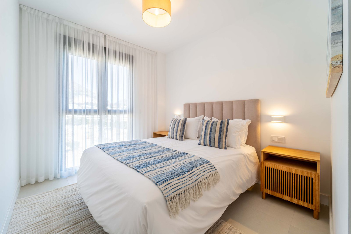 978eeefb2c37e1d53bb58668f7dacf36 - 14