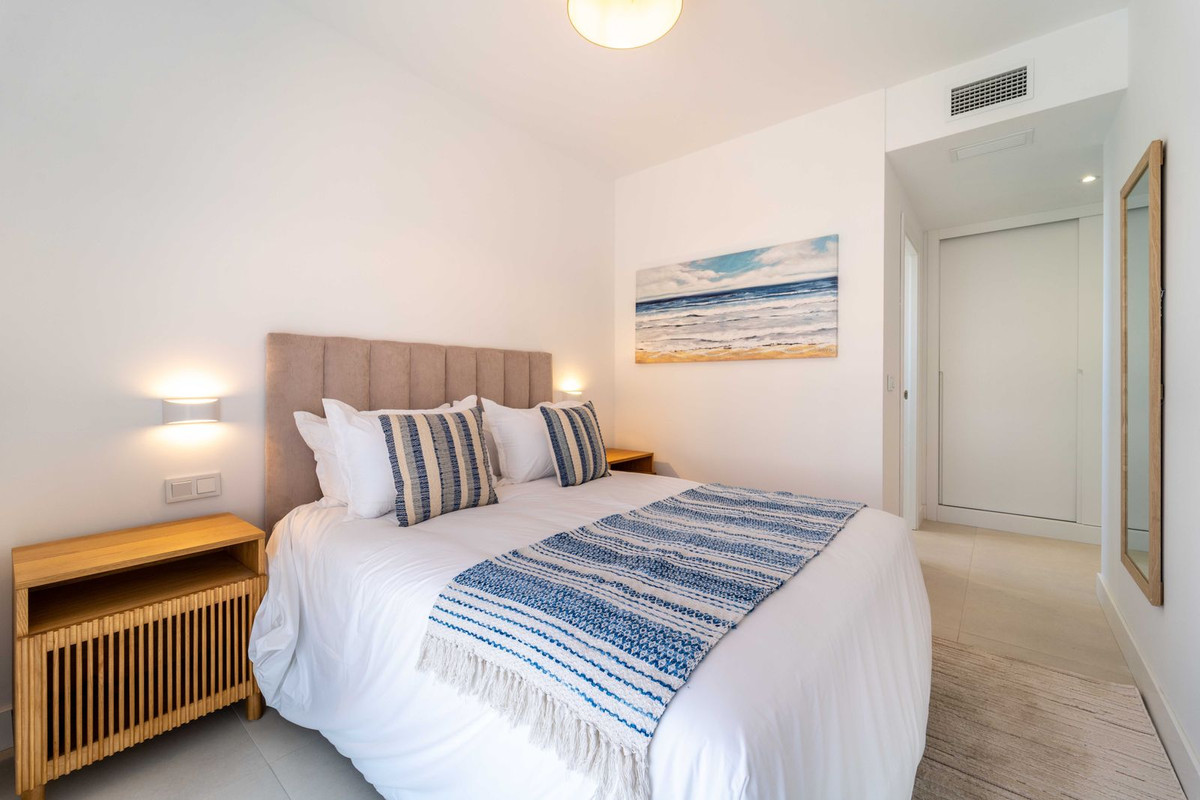 978eeefb2c37e1d53bb58668f7dacf36 - 16