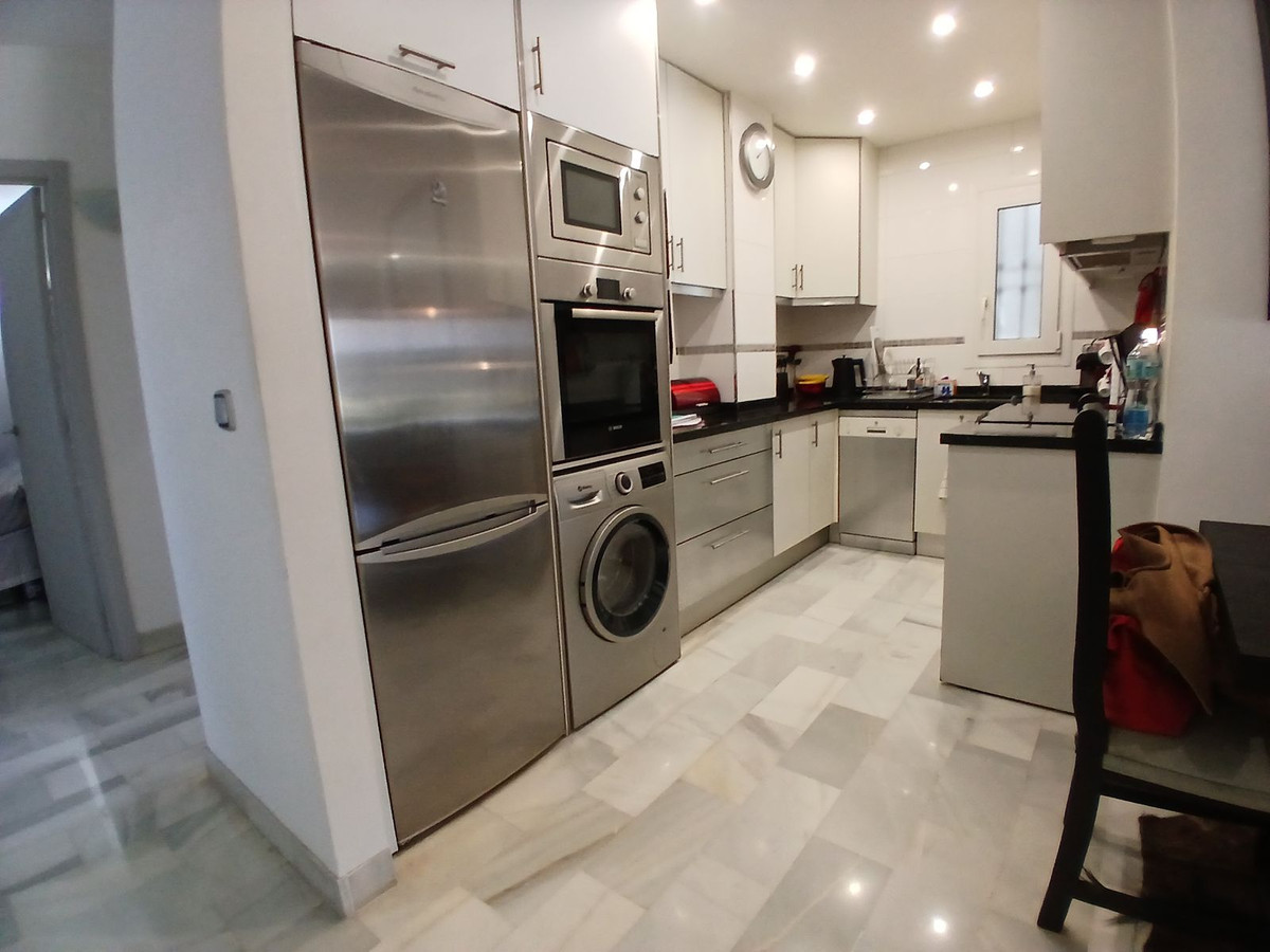 979e2afb138a2fd0ec7a85c542506440 - 11